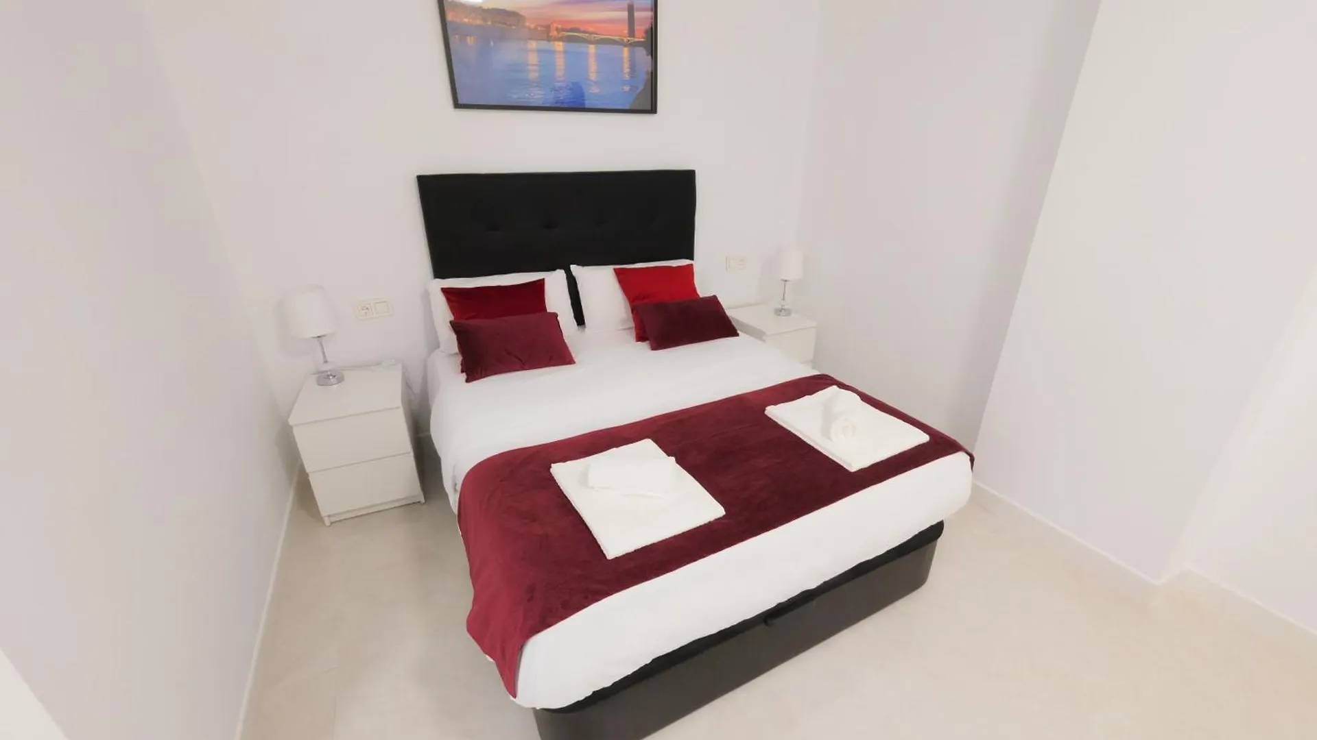 Rental San Luis Севилья